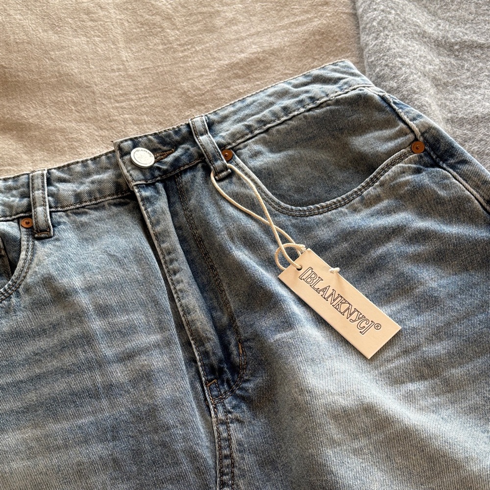Blank NYC skirt -NWT - Picture 2 of 10